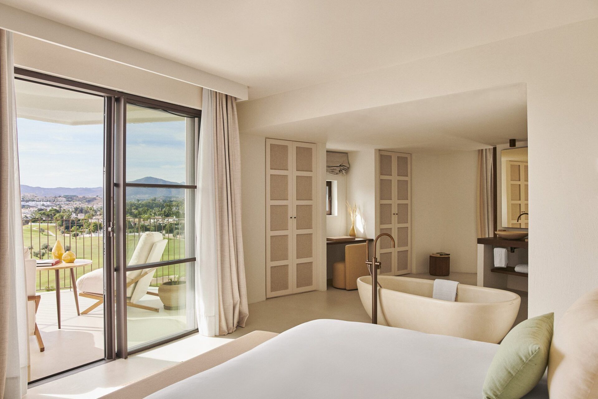 Signature Suite