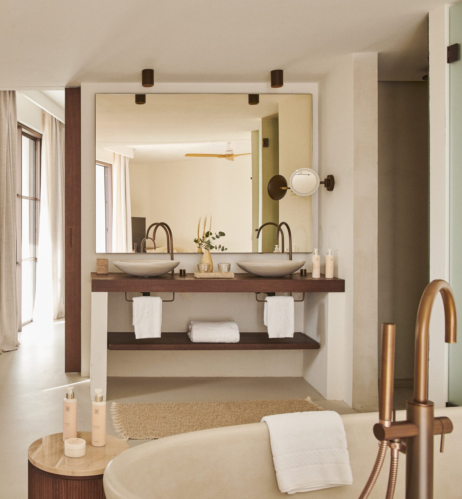 Signature Suite